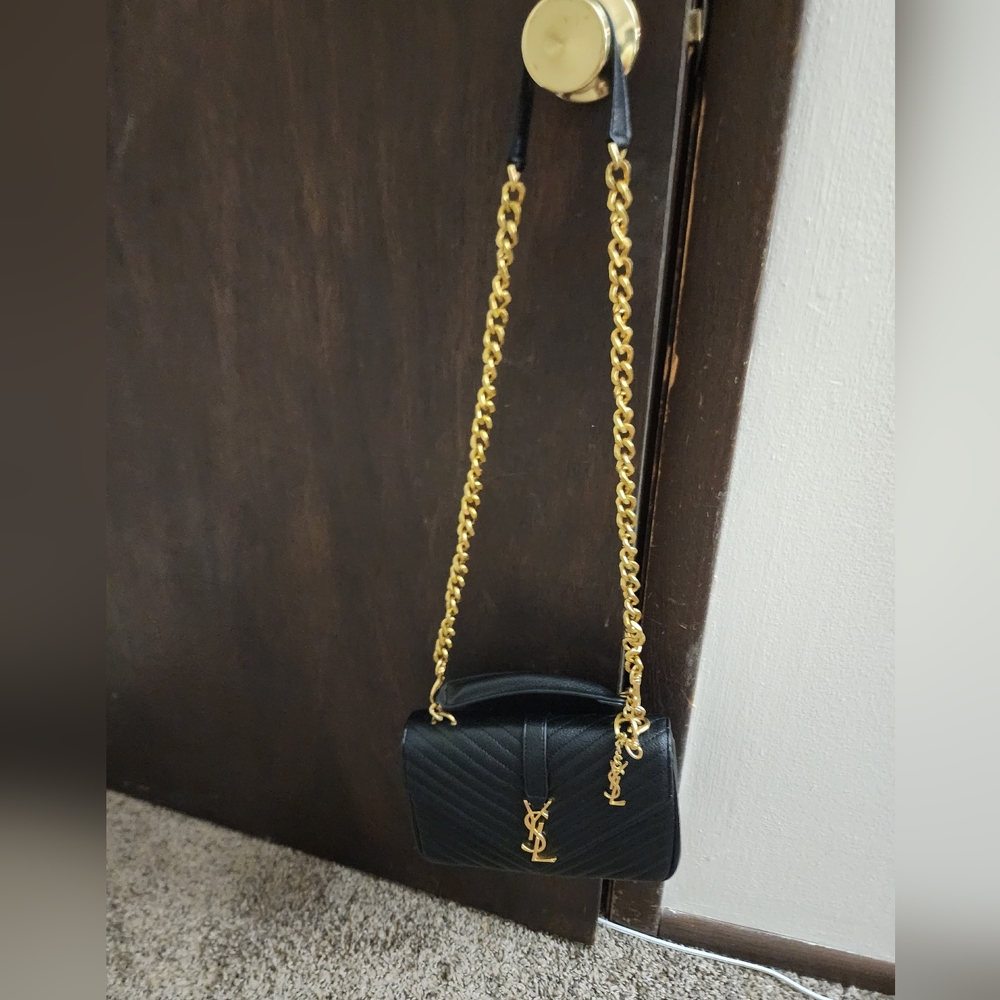 Y.S.L. Shoulder Bag 1.on.1